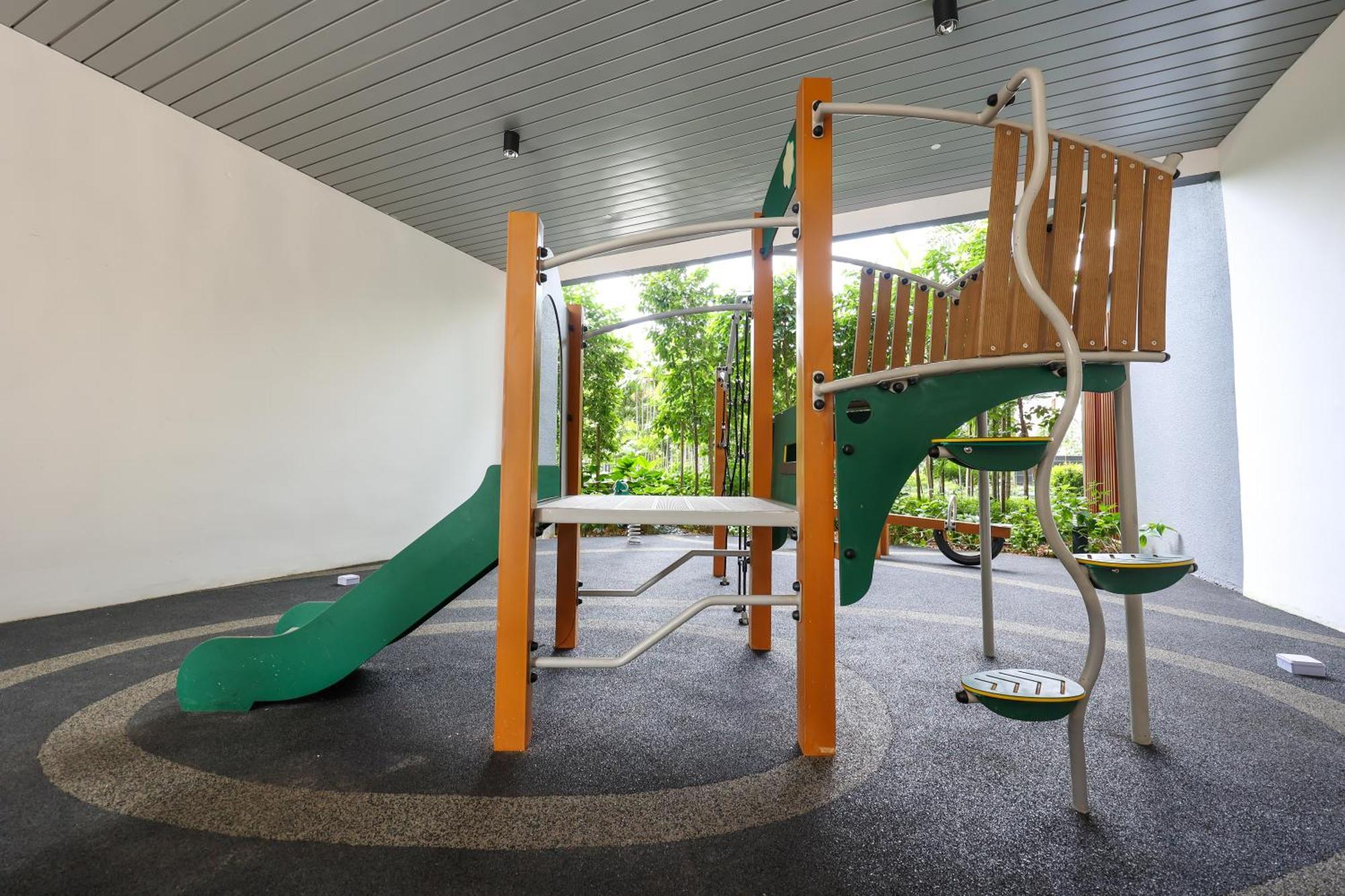 Agile Bb Pavilion Trx By Gb * Kuala Lumpur